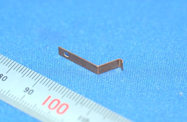 精密板金 板バネ（板ばね） りん青銅 C7701 t0.3｜有限会社